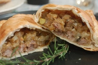 Aussie Oggie Pastry Co. - Cornish Pasties, Pies, Sausage Rolls, Bagels