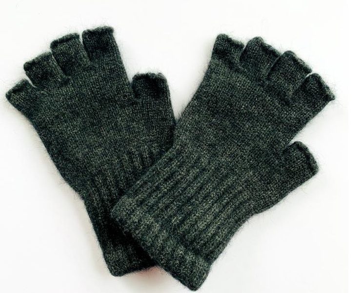 Mongrel Socks - Socks, Beanies, Scarves, Arm & Leg Warmers