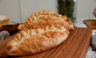 Aussie Oggie Pastry Co. - Cornish Pasties, Pies, Sausage Rolls, Bagels