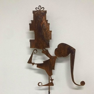 La Tink/Catten Industries - Garden Screens, Light Boxes, Plant Holders, Wreaths